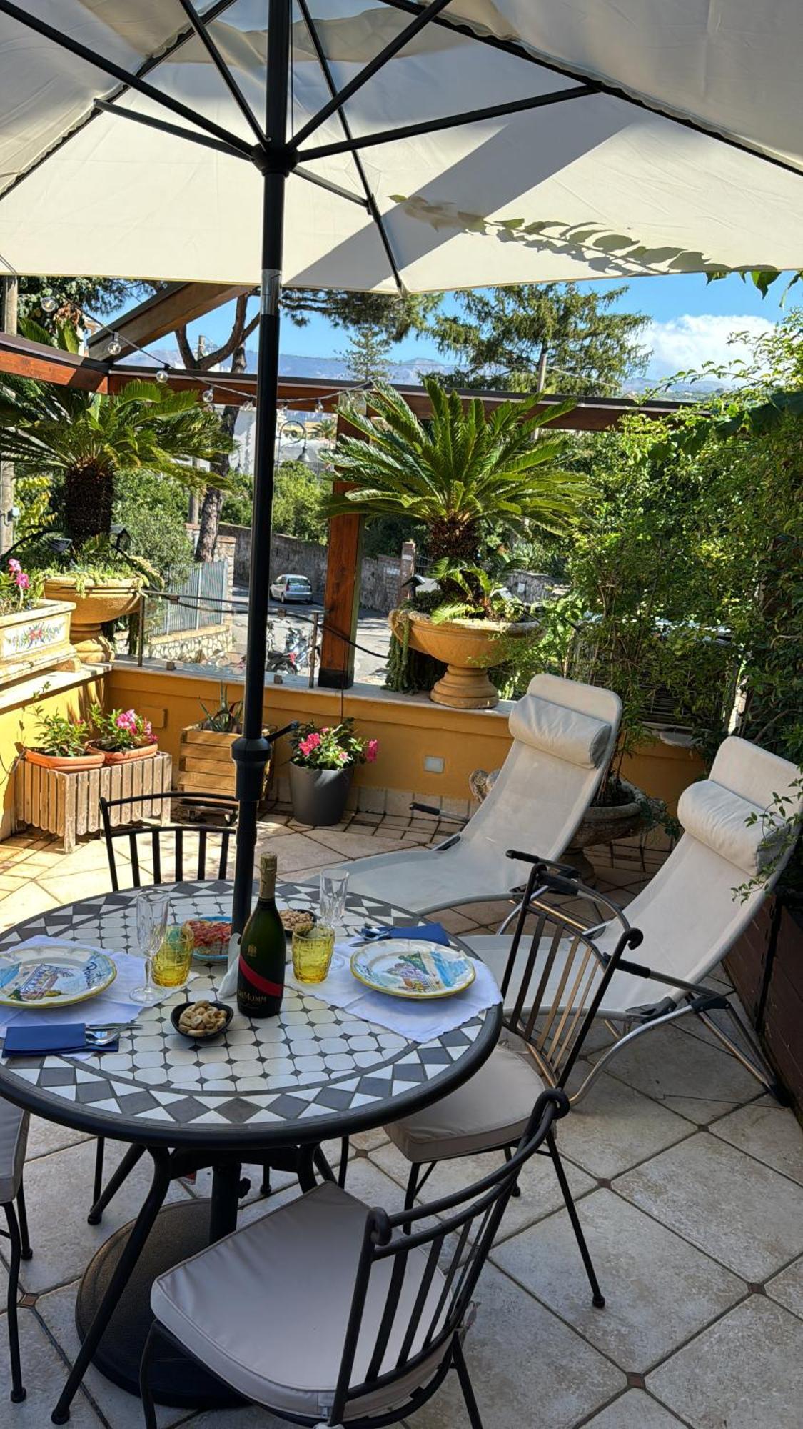 Relais Sorrento Terrace And Relax Bed & Breakfast Exterior foto