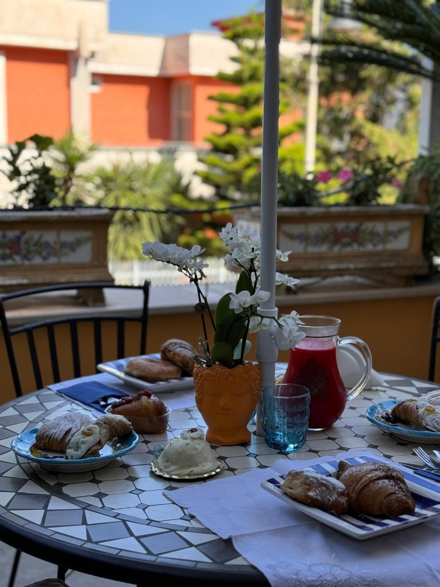 Relais Sorrento Terrace And Relax Bed & Breakfast Exterior foto